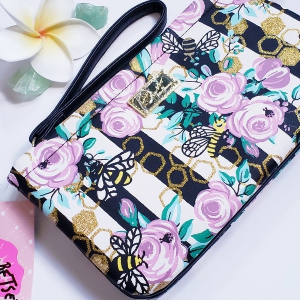 Betsey Johnson Bee Wristlet